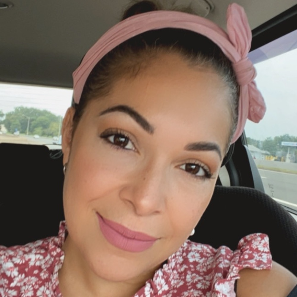 Meet your Posher, Yaindhi